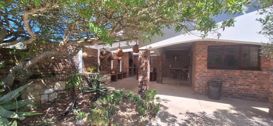 5 Bedroom Property for Sale in Witsand Western Cape